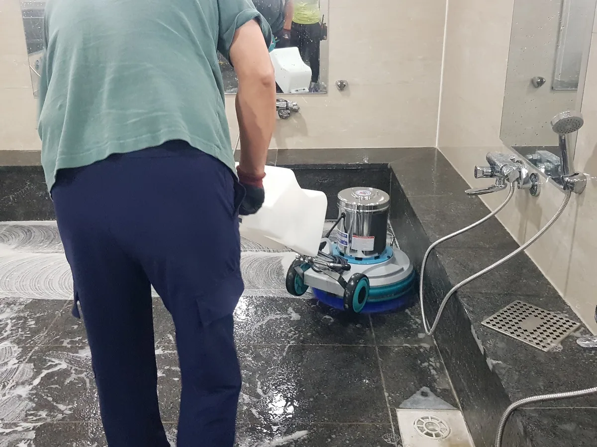 장수군 산서면 찜질방 수전·샤워기 건식 사우나 위생청소 사례 - 행진크린